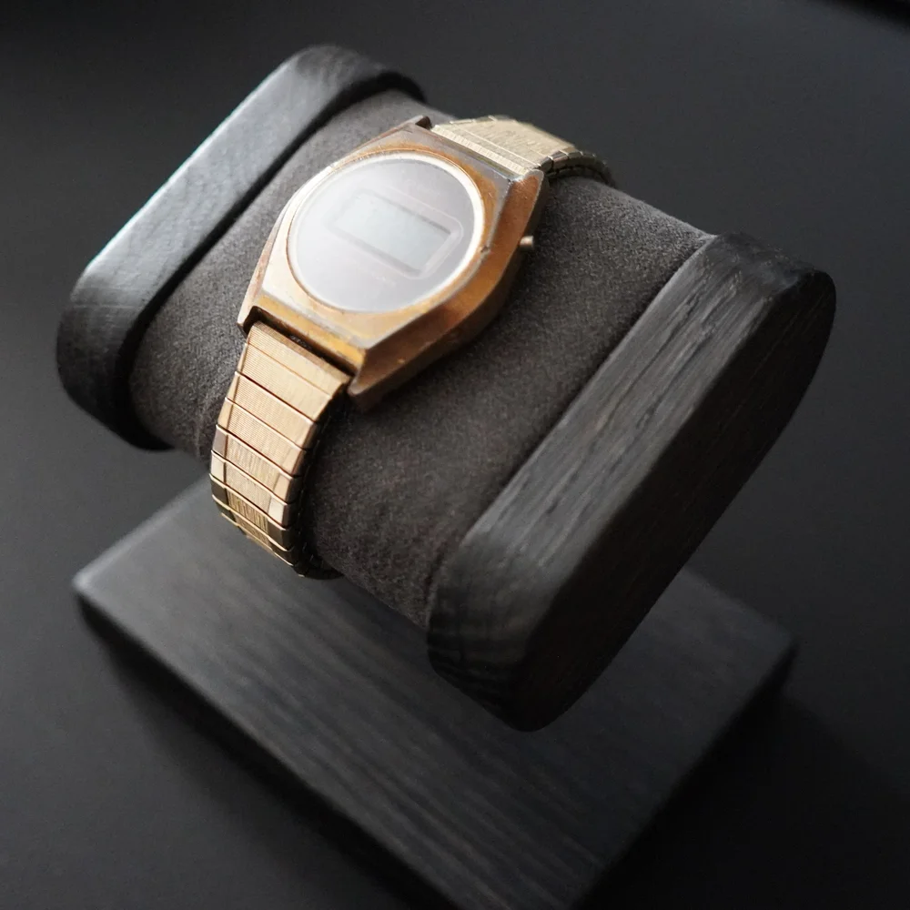 Texas Instruments watch details